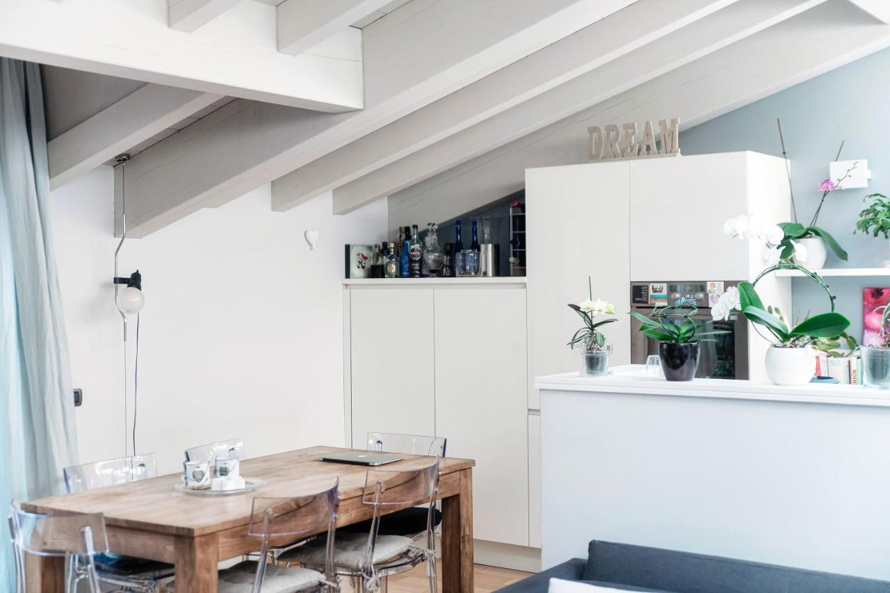Joivy Isotta'S House With 2 Cosy Balconies Como Exterior foto